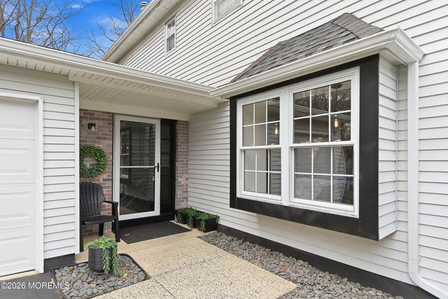 9 Bell Court, Howell, NJ 07731