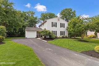 9 Bell Court, Howell, NJ 07731