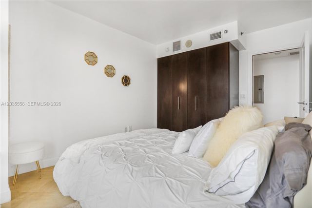 1830 S Ocean Dr 4511, Hallandale Beach, FL 33009