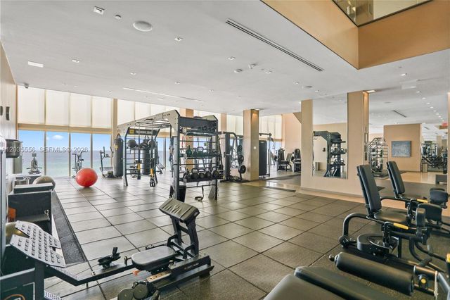 1830 S Ocean Dr 4511, Hallandale Beach, FL 33009