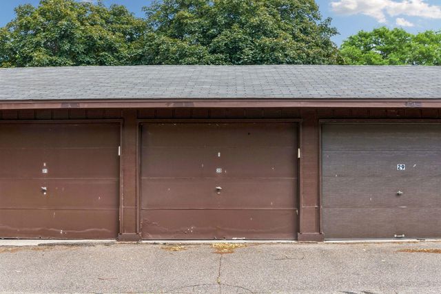 2381 Unity Avenue N, Golden Valley, MN 55422