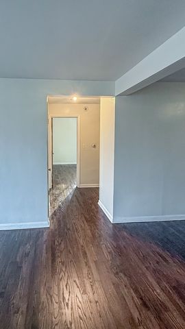 1014 Edwards Street 2, Waukegan, IL 60085