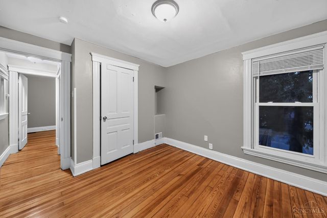 4530 Whetsel Avenue, Cincinnati, OH 45227