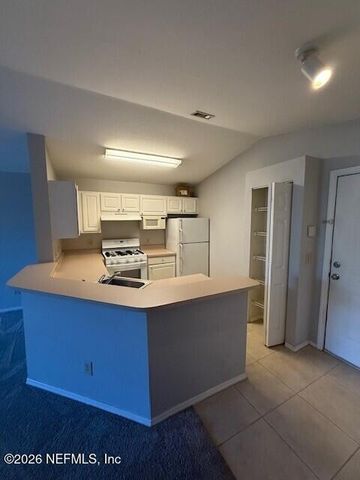 13810 N SUTTON PARK Drive 1235, Jacksonville, FL 32224