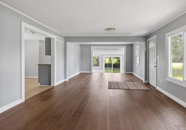 4632 Queen Road, Plymouth, IN 46563