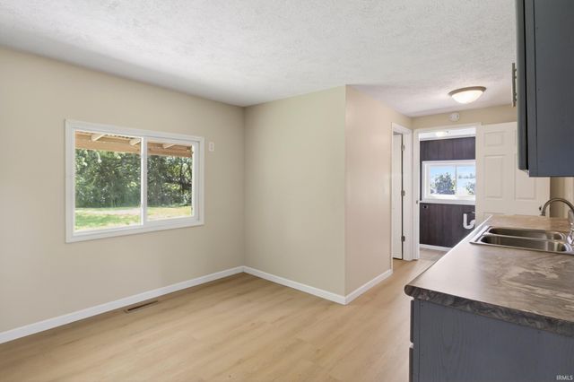 4632 Queen Road, Plymouth, IN 46563