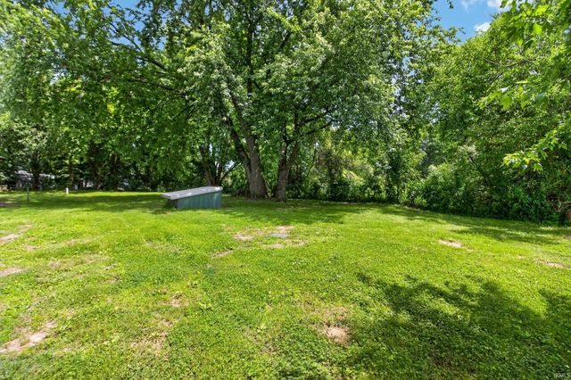 4632 Queen Road, Plymouth, IN 46563