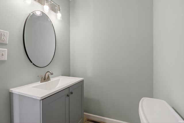 4632 Queen Road, Plymouth, IN 46563