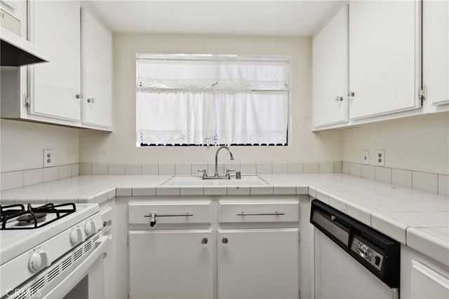 3544 S Centinela 107, Los Angeles, CA 90066