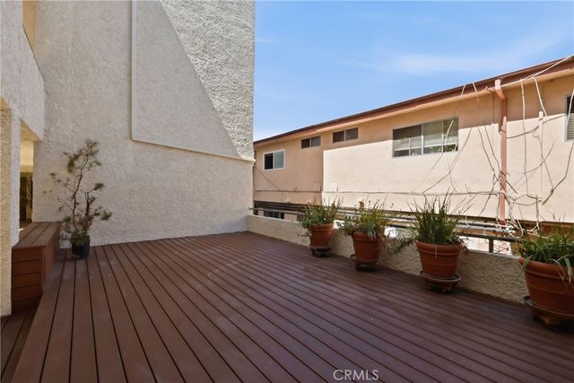 3544 S Centinela 107, Los Angeles, CA 90066