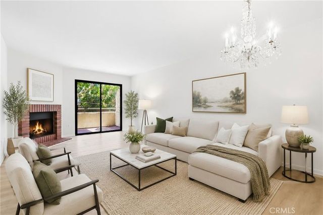 3544 S Centinela 107, Los Angeles, CA 90066