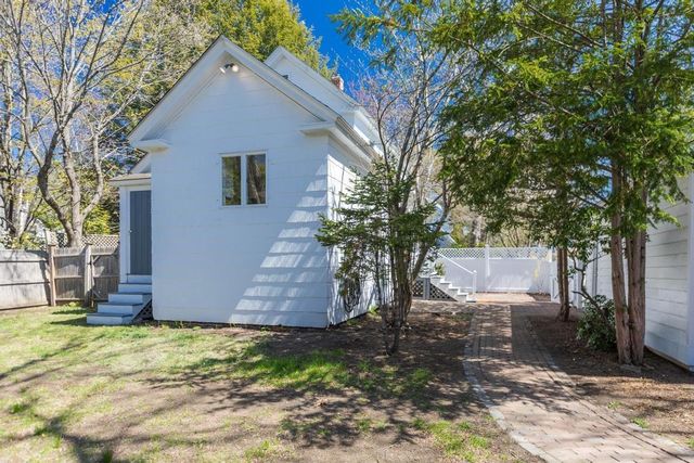 23 Gill Street, Exeter, NH 03833