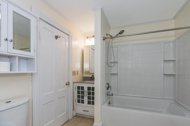 23 Gill Street, Exeter, NH 03833