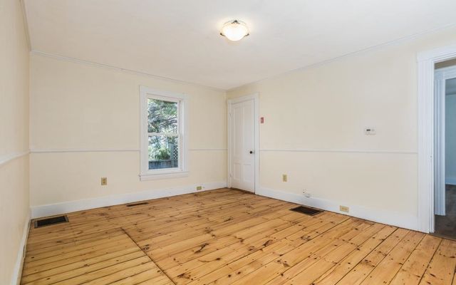 23 Gill Street, Exeter, NH 03833