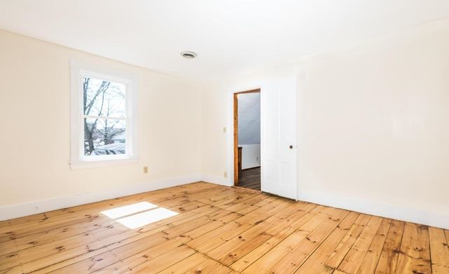 23 Gill Street, Exeter, NH 03833