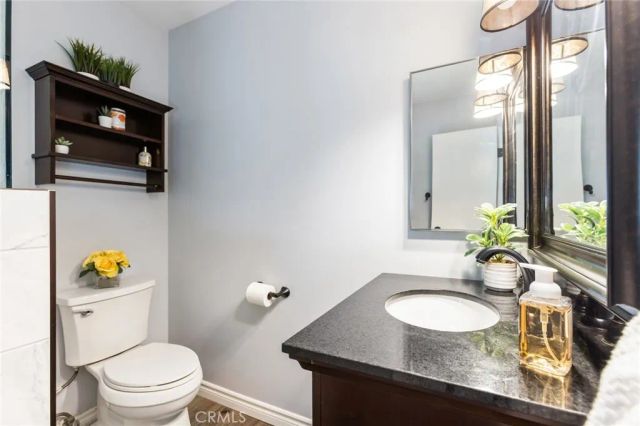 1756 E Commonwealth Ave 101, Fullerton, CA 92531