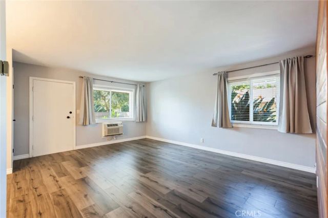 1756 E Commonwealth Ave 101, Fullerton, CA 92531