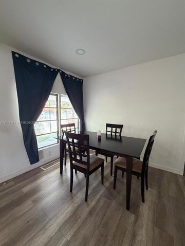 5331 SW 35th Street, Davie, FL 33314