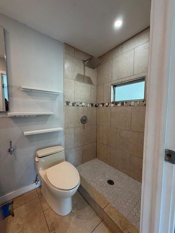 5331 SW 35th Street, Davie, FL 33314