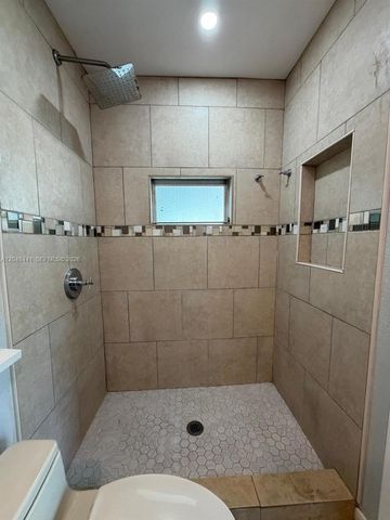 5331 SW 35th Street, Davie, FL 33314