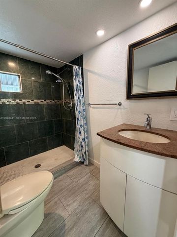 5331 SW 35th Street, Davie, FL 33314