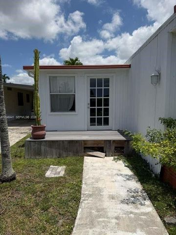5331 SW 35th Street, Davie, FL 33314