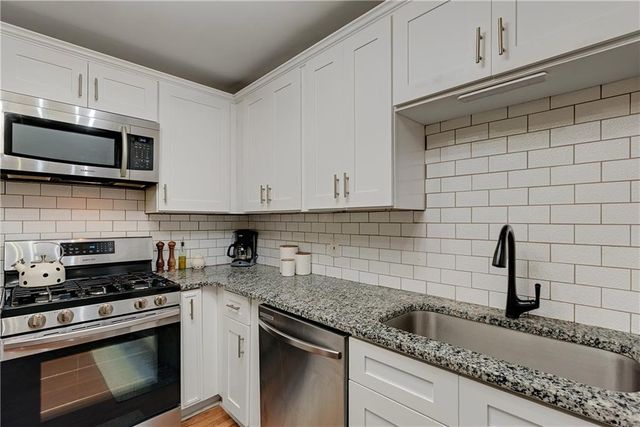 498 Glendalough Place SW, Atlanta, GA 30310