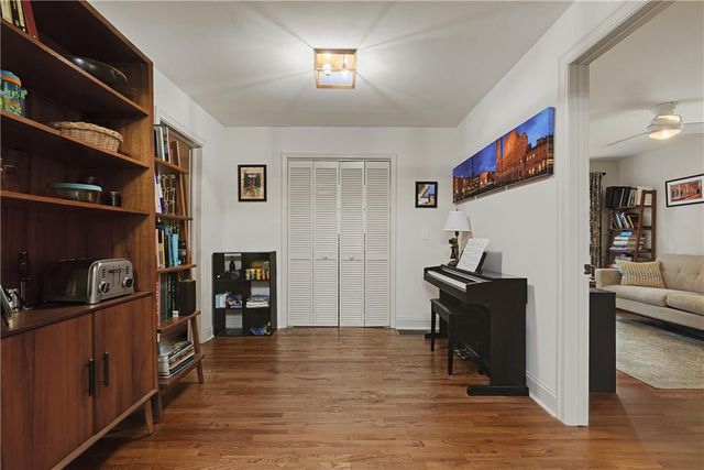 498 Glendalough Place SW, Atlanta, GA 30310