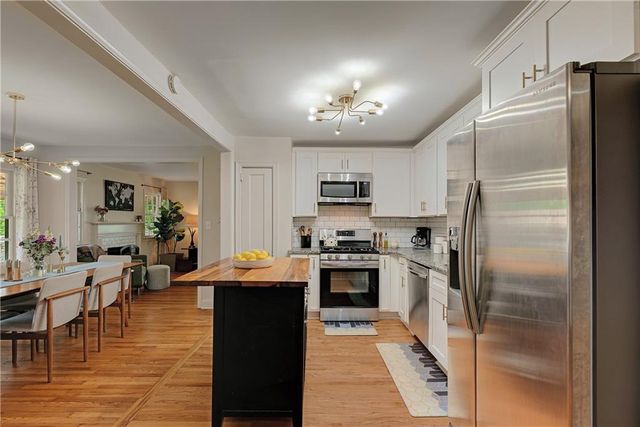 498 Glendalough Place SW, Atlanta, GA 30310
