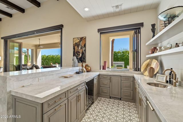 6029 N 62ND Place, Paradise Valley, AZ 85253