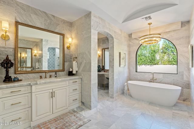 6029 N 62ND Place, Paradise Valley, AZ 85253