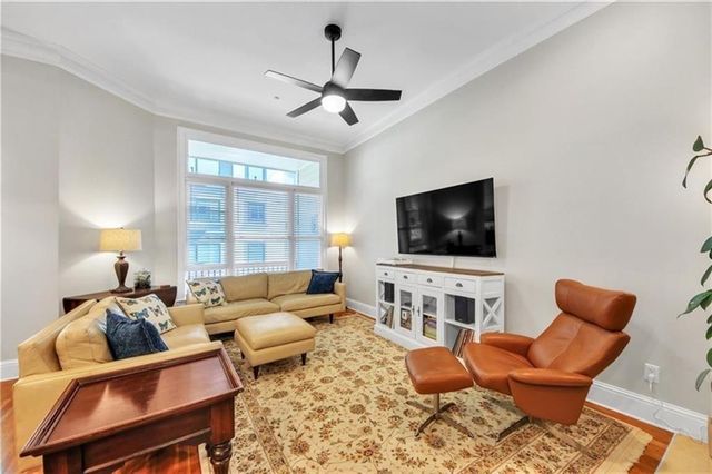 1037 Emory Parc Place, Decatur, GA 30033