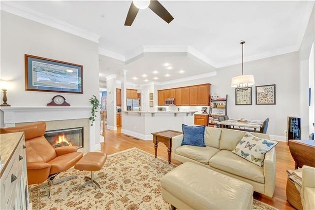 1037 Emory Parc Place, Decatur, GA 30033