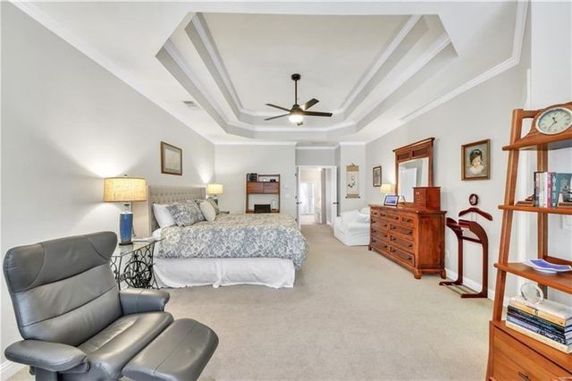 1037 Emory Parc Place, Decatur, GA 30033