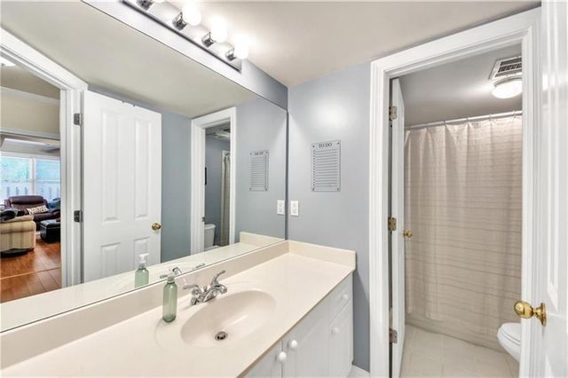 1037 Emory Parc Place, Decatur, GA 30033