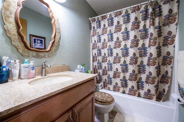 261 ISHIE AVENUE, Bronson, FL 32621