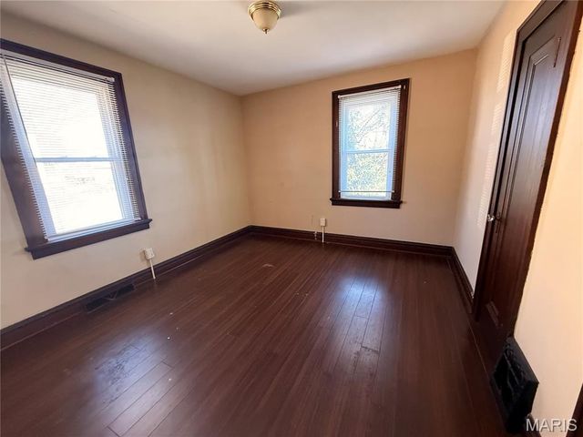 8312 Carl Avenue, Jennings, MO 63136