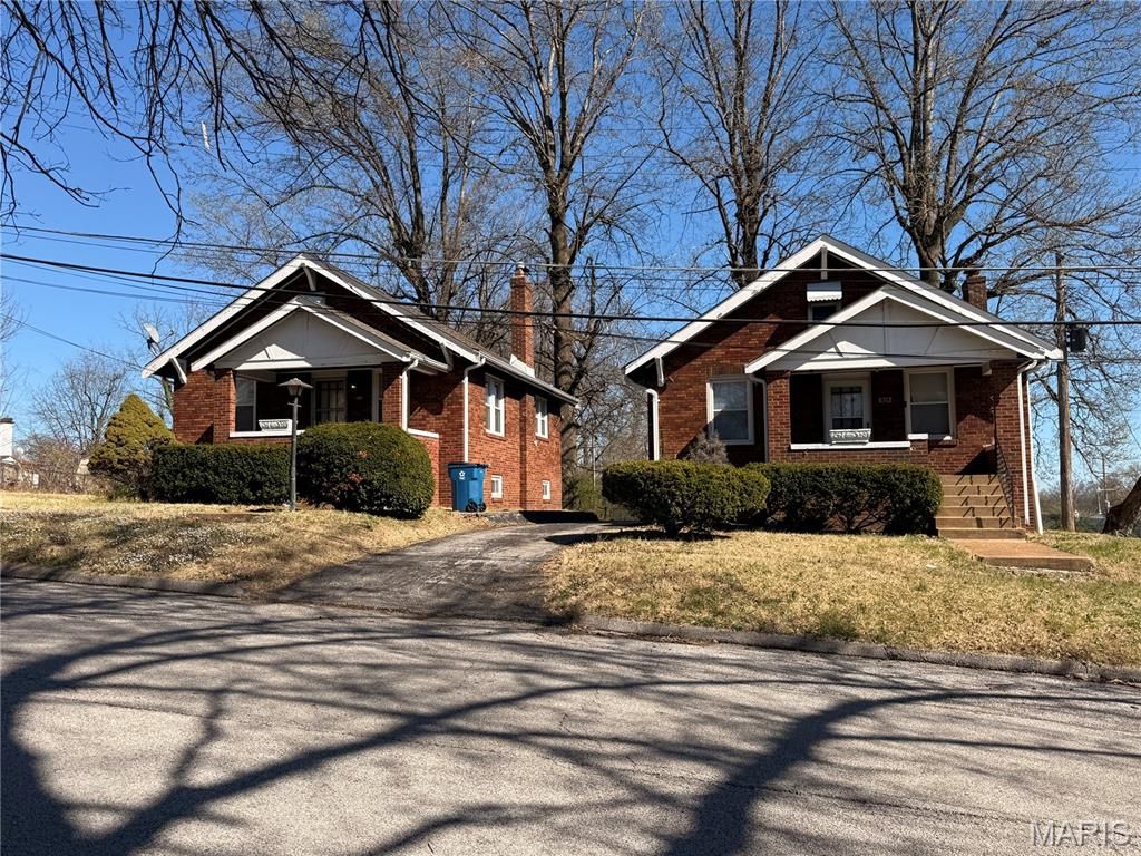 8312 Carl Avenue, Jennings, MO 63136