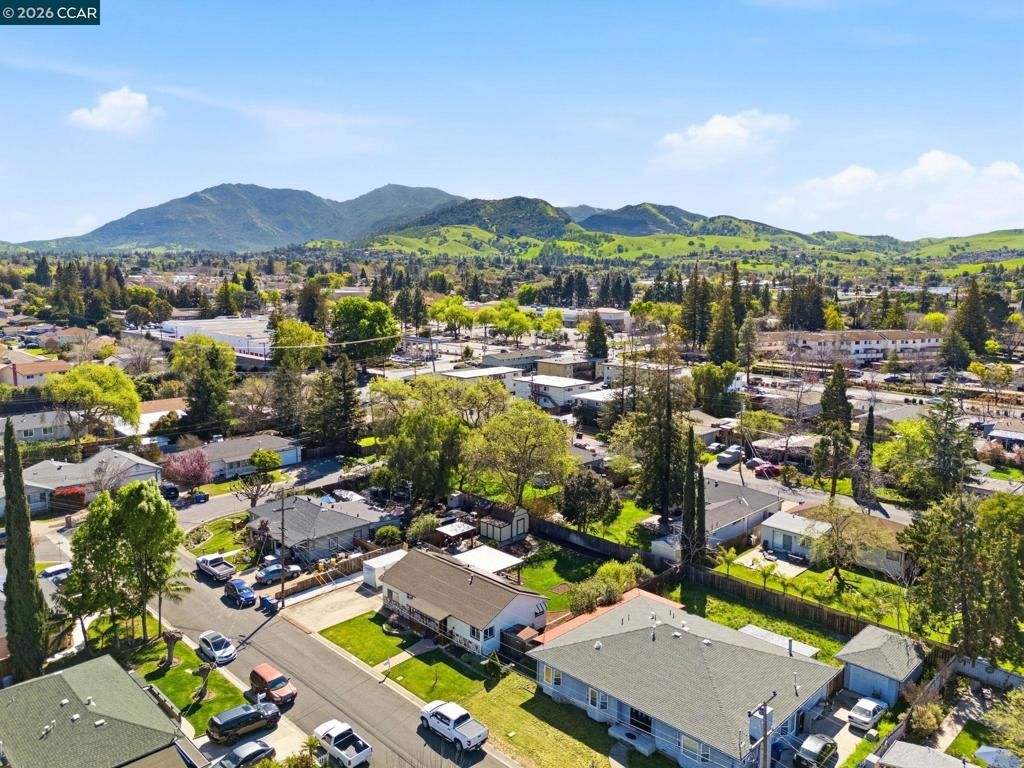 Image 37 of property listing at 5070 5070 Bonwell Dr, Concord, CA 94521