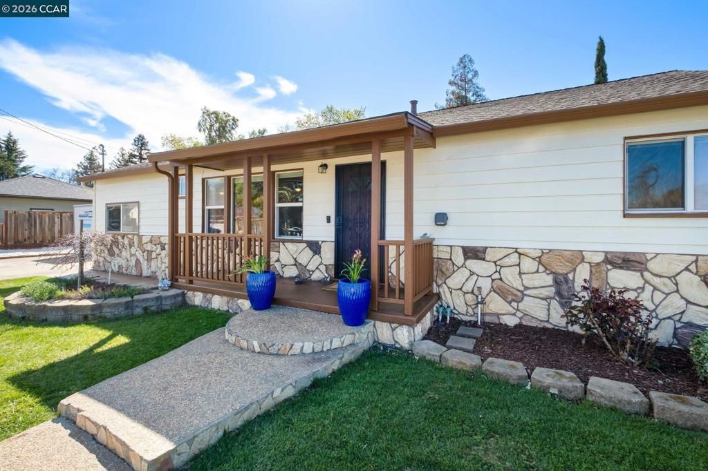 Image 43 of property listing at 5070 5070 Bonwell Dr, Concord, CA 94521