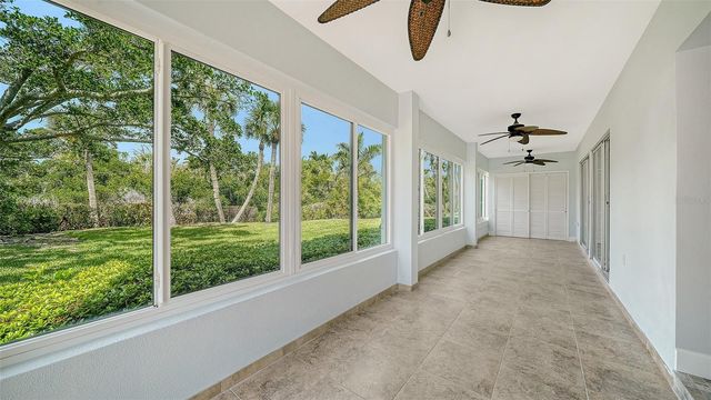 225 HOURGLASS WAY 106, Sarasota, FL 34242