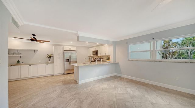 225 HOURGLASS WAY 106, Sarasota, FL 34242