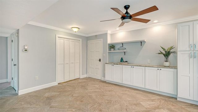 225 HOURGLASS WAY 106, Sarasota, FL 34242