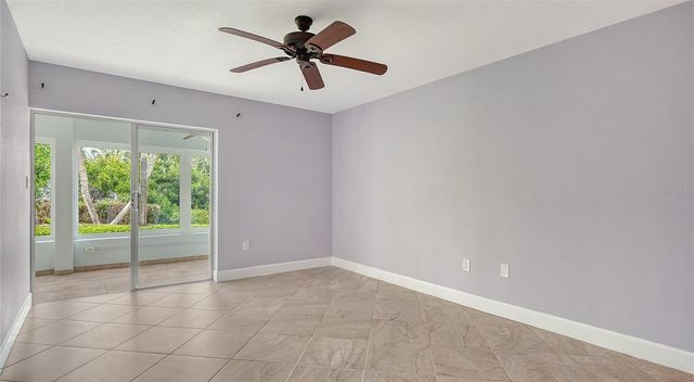 225 HOURGLASS WAY 106, Sarasota, FL 34242