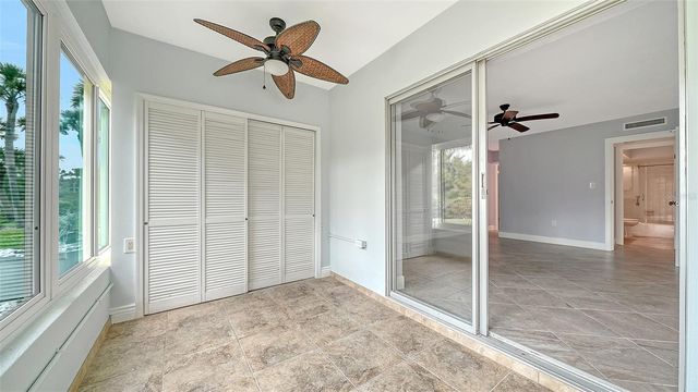 225 HOURGLASS WAY 106, Sarasota, FL 34242