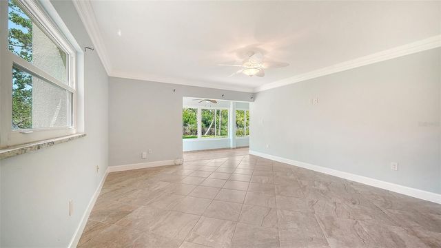 225 HOURGLASS WAY 106, Sarasota, FL 34242