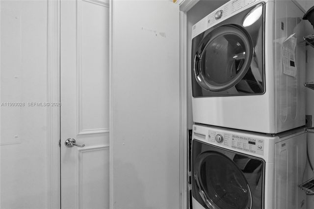 3400 SW 27th Ave 1505, Coconut Grove, FL 33133