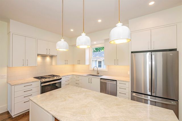 2716 College Avenue, Fort Worth, TX 76110