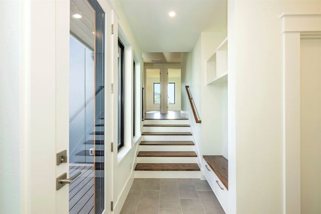 2716 College Avenue, Fort Worth, TX 76110