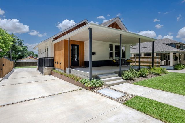 2716 College Avenue, Fort Worth, TX 76110